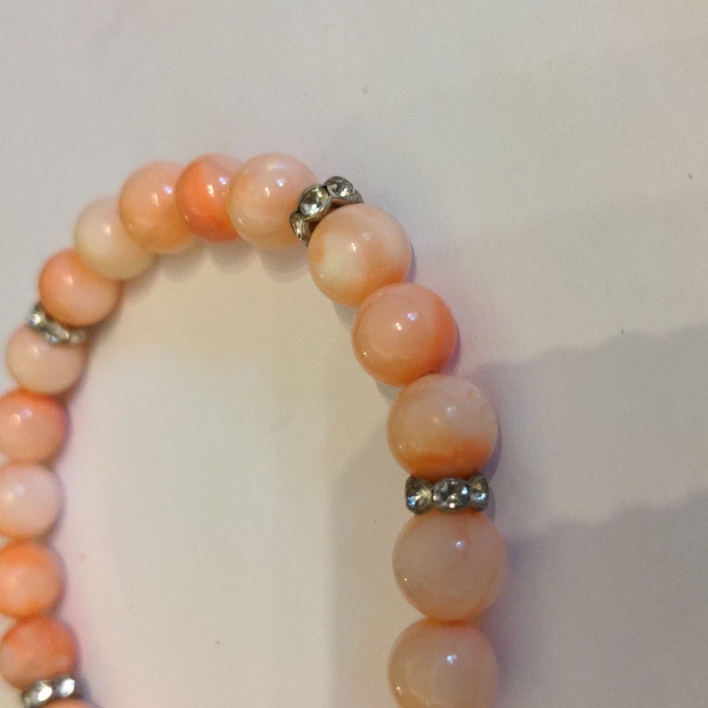 Vintage Coral Pink and Orange Beaded Bracelet Sparkly Accents - Picture 3 of 3